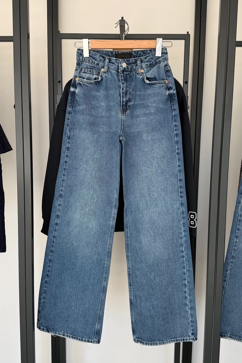1002-regular-wide-jean-koyu-mavi-68309529-sw1400sh2100.webp