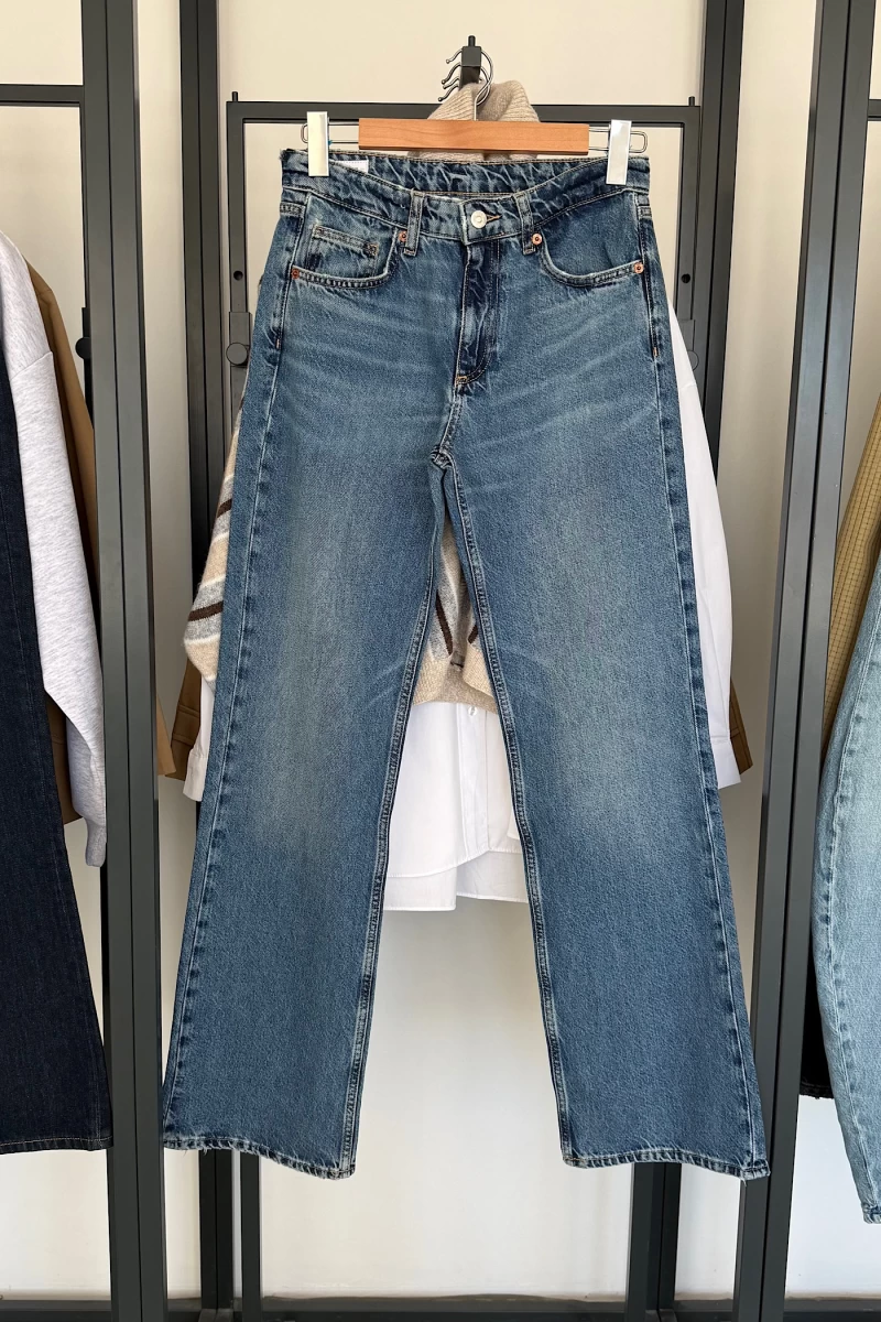 1005-long-straight-jean-mavi-73926885-sw1400sh2100.webp